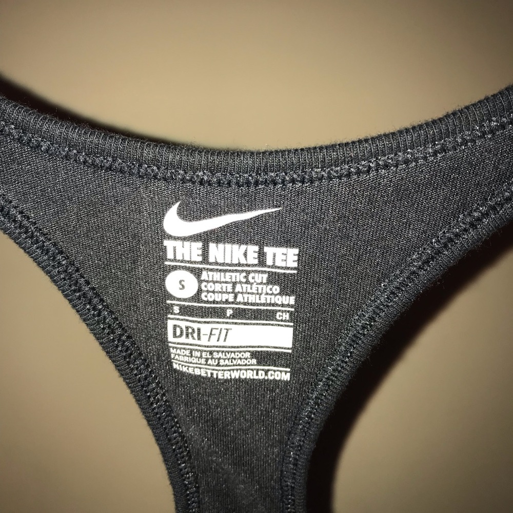 Nike Tank - Picture 2 of 2